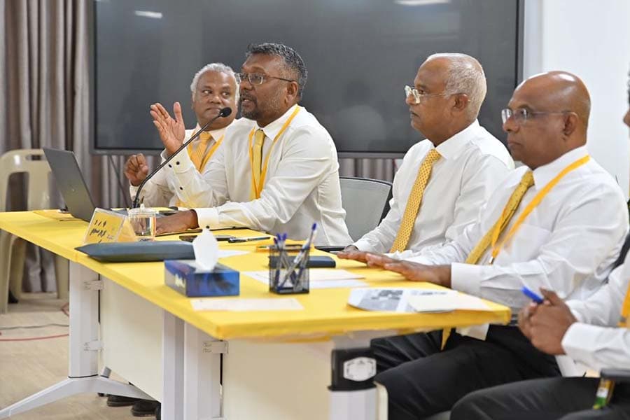އީސީއާއި އޭސީސީ ރައީސްގެ ބާރުގެ ދަށަށް ގެނައުމަށްކުރާ މަސައްކަތް ހުއްޓާލާ: އެމްޑީޕީ