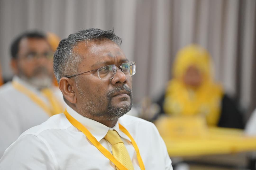 މިނިސްޓަރު އަޅުގަނޑަށް ކުރާ ތުހުމަތު ބަލައިދިނުމަށް ހުށަހަޅައިފިން: ފައްޔާޒު
