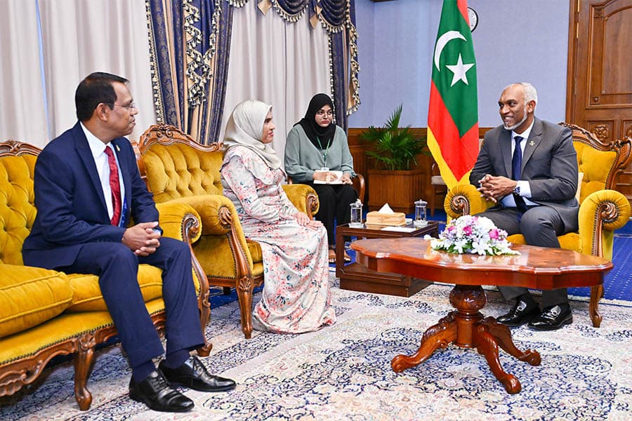 ދެ ގައުމަކަށް ސަފީރުން އައްޔަން ކުރައްވައިފި