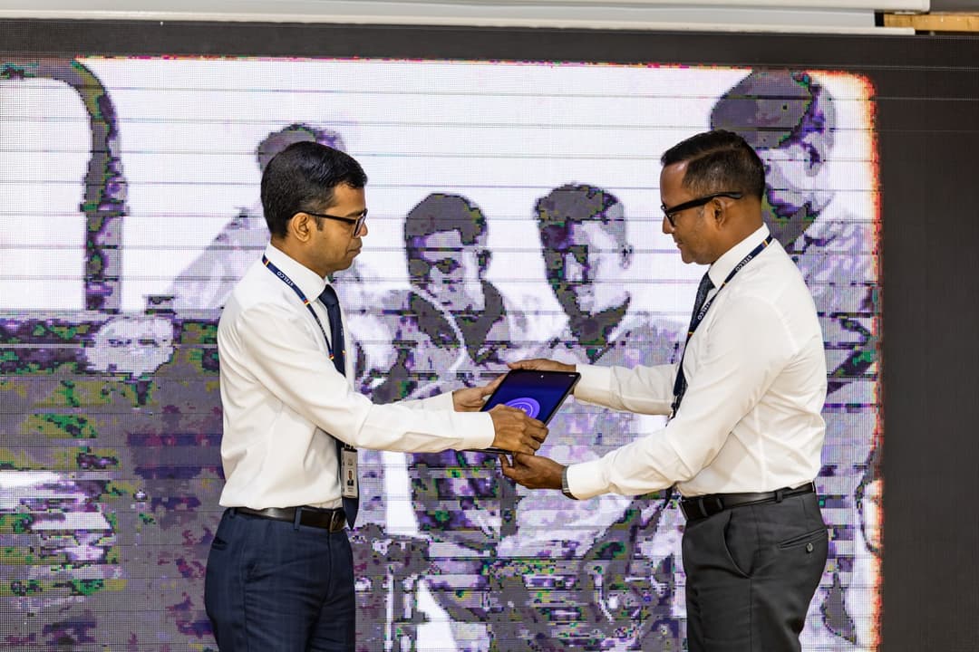 ސްޓެލްކޯއިން ފުރަތަމަފަހަރަށް ސްލޯގަން އެއް ތައާރަފްކޮށްފި