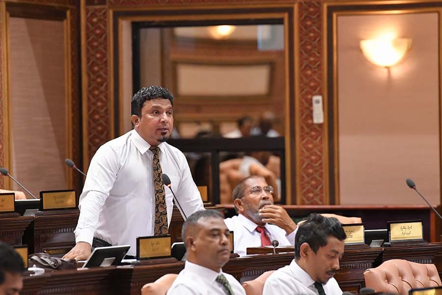 މެންބަރަކު ގާނޫނާހިލާފްވުމުން އެއްލައްކަ ރުފިޔާއިން ޕާޓީ ޖޫރިމަނާ ކުރަނީ