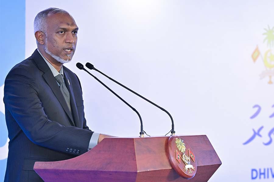 ވޭޕް މަނާކުރުން: މޯލްޑިވިއަން ހެލްތުވަރކާސް ޔުނިއަނުންގެ ތައުރީފް ރައީސަށް