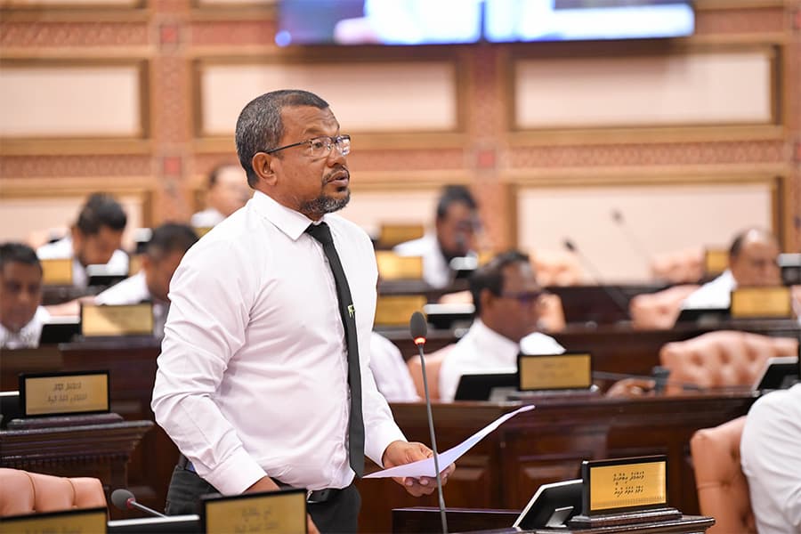 އިޒްރޭލު ޕާސްޕޯޓް މަނާކުރުމުގެ ބިލް އަވަސްކުރަން ގޮވާލި ގަރާރު ބޭރު ކޮށްލައިފި