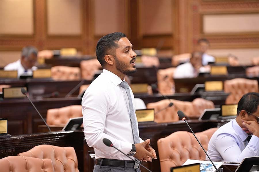 ސިނގެރެޓް ބޯ ތަންތަނުގެ ހުއްދަ ބާތިލުކުރާ ބިލް ފާސްކޮށްފި