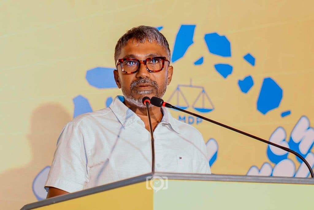 މެންބަރުން ވަކިކުރުމުގެ ބާރު އޮންނަވާނީ ރައްޔިތުންގެ އަތުގައި: އިލްހާމް
