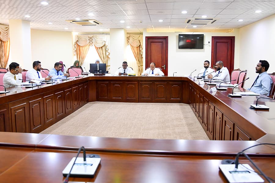 ރައީސުން އައްޔަން ކުރުމުގެ ބާރުދޭ ބިލް ކޮމިޓީން ފާސްކޮށްފި
