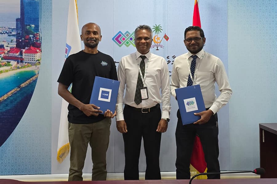 ދުޅަހެޔޮކަން ކުރިއެރުވުމުގެ އެއްބަސްވުމެއްގައި ސޮއިކޮށްފި