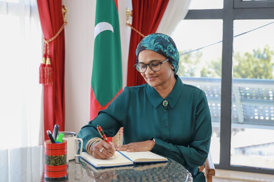 ހުރިހާ އަތޮޅެއްގައި މަތީ ތައުލީމުގެ މަރުކަޒުތައް ގާއިމުކުރަނީ