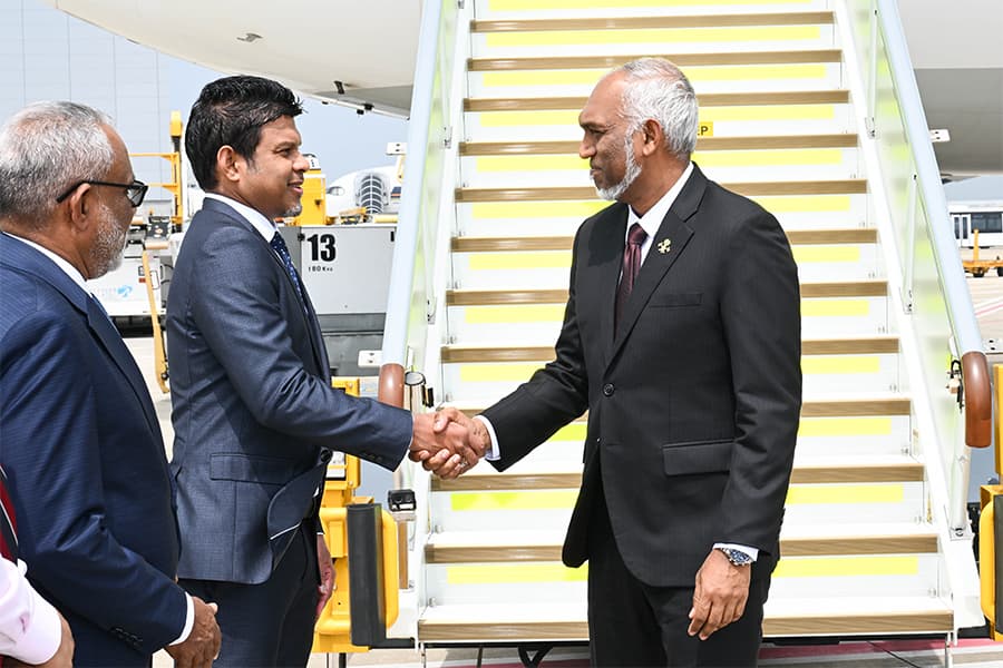 އެސްޓޯނިއާ ދަތުރުފުޅަށްފަހު ރައީސް މާލޭ ވަޑައިގެންފި