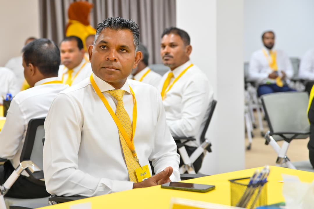 އީސީން ހަރުދަނާ ފިޔަވަޅު ނާޅައިފިނަމަ އިތުބާރު ގެއްލިދާނެ: ފައިސަލް