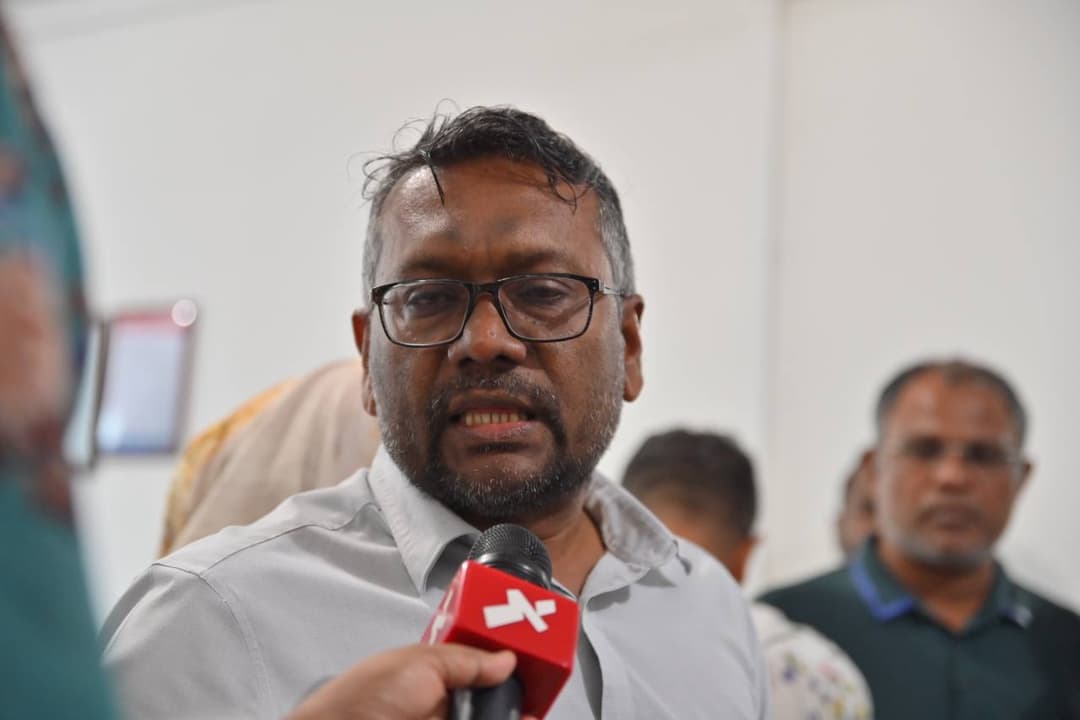 ސިފައިންނާއި ފުލުހުންގެ މުއައްސަސާ ޚަރާބުކޮށްފި: ފައްޔާޒު