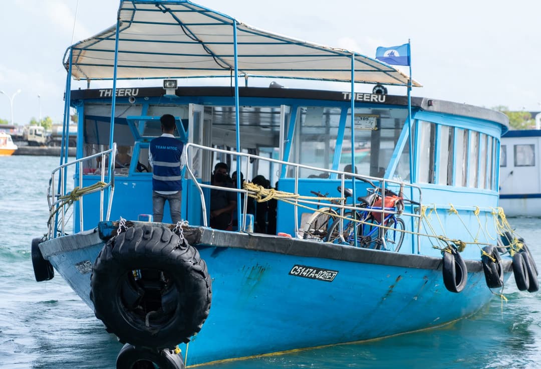 މީހަކު އޮޔާދަނިކޮށް އެމްޓީސީސީގެ ފެރީއަކަށް ނަގައިފި