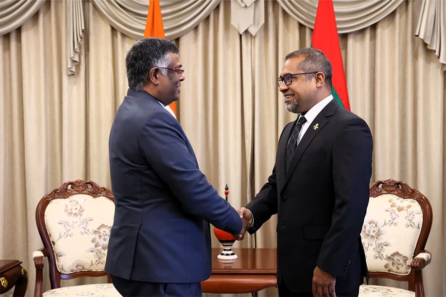 ސަރުކާރާއެކު ގާތުން މަސައްކަތް ކުރާނަން: އިންޑިއާ ސަފީރު