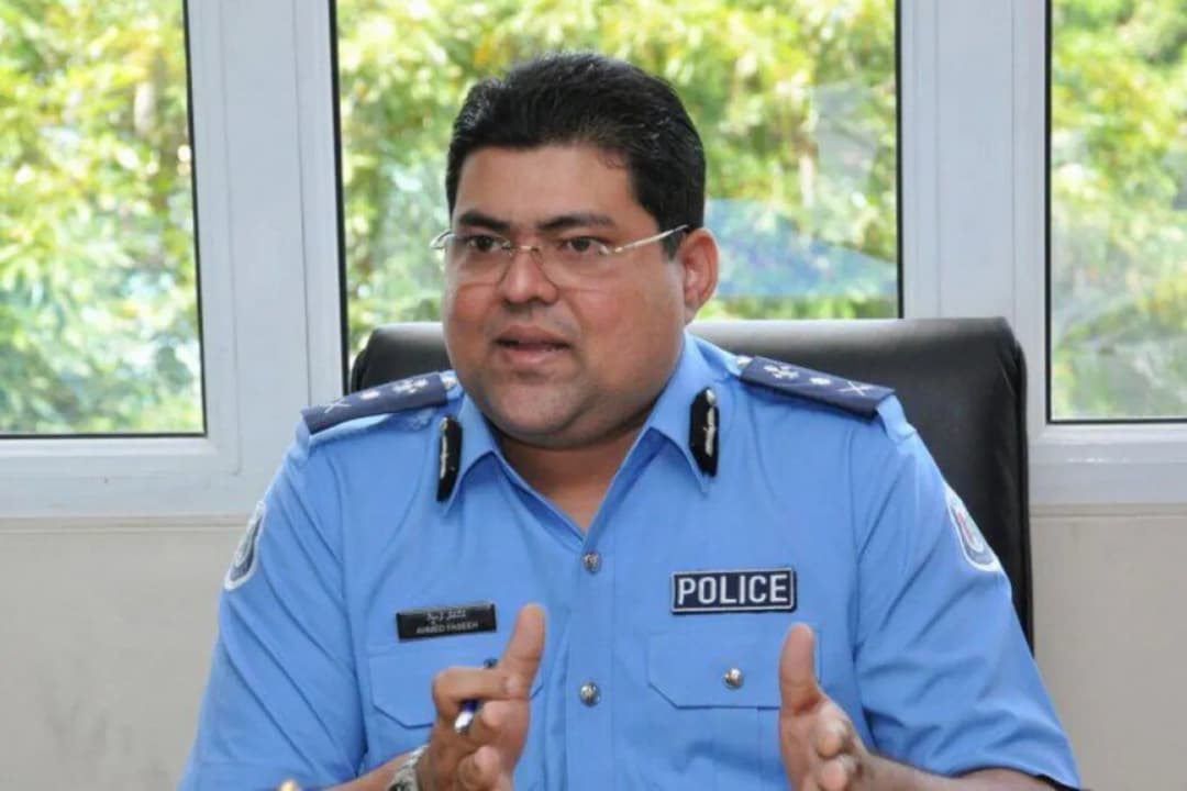 ޝައްމާން ވަކިކުރުމަށްފަހު އިމިގްރޭޝަނަށް ފަސީހު
