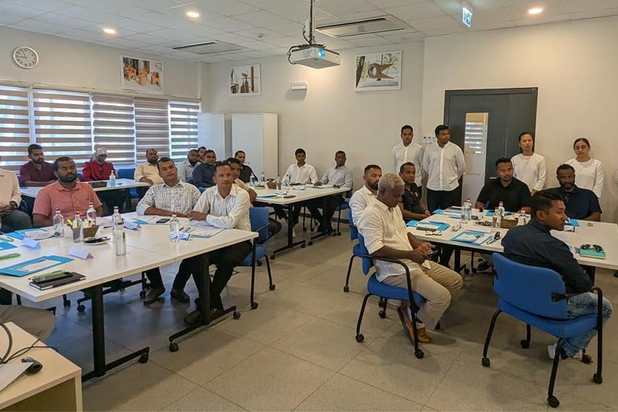 ސަތާރަ މެނޭޖަރުންނާއެކު ރިސޯޓް ސޭފްޓީ ކޮންފަރެންސް ބާއްވައިފި