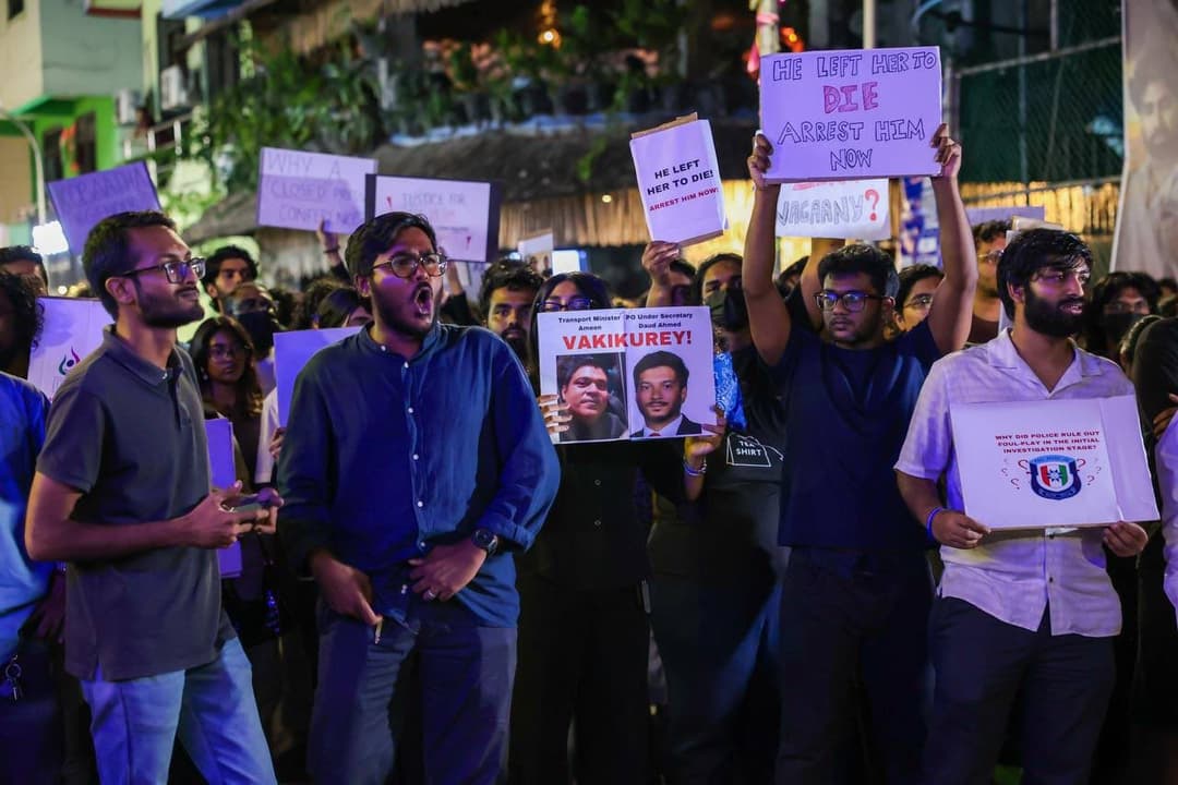 ޔުމްނުގެ ހައްގުގައި މަގުތަކަށް، ފުލުހުންގެ ވާހަކަ ގަބޫލެއްނުކުރޭ