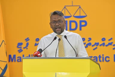 މިއީ ޝޯ ހުއްޓުވާލި ސަބަބު ސާފުކޮށް ބުނަން ނުކެރުނު ފިނޑި ސަރުކާރެއް: ފައްޔާޒު