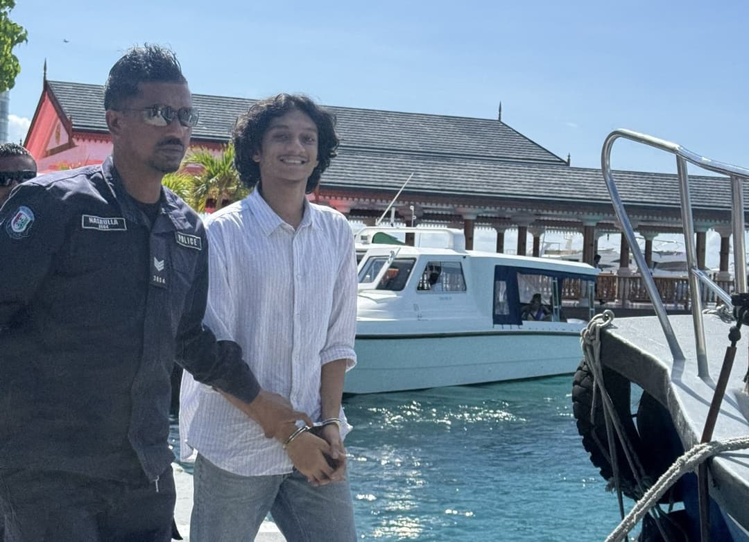 ރައުދުގެ ބަންދަށް ދިހަ ދުވަސް ޖަހައިދީފި
