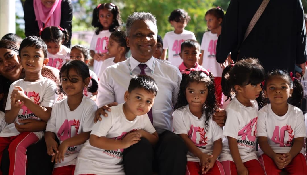 ކުޑަކުދިންނަކީ ޚާއްސަ ރައްކާތެރިކަމެއް ދޭން ޖެހޭ ބައެއް: މޭޔަރ ޢާޒިމް
