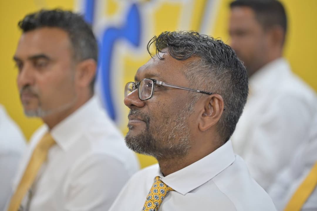 ސަރުކާރުންދަނީ މަސައްކަތްތެރީންގެ ހައްގުތައް ހަނިކުރަމުން: ފައްޔާޒު