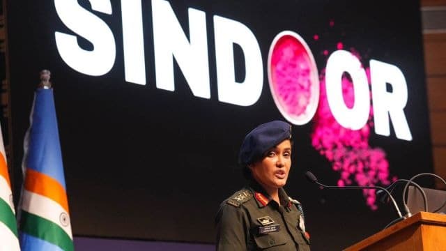 އިންޑިއާއިން ޕާކިސްތާންގެ މަރުކަޒުތަކަށް ގެއްލުންތައް ދިން