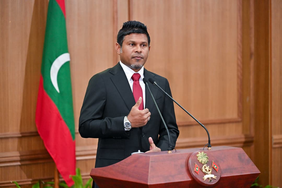 މިސަރުކާރު ރައްޔިތުންނާއެކު ދެމިއޮންނާނެ: ނާއިބު ރައީސް
