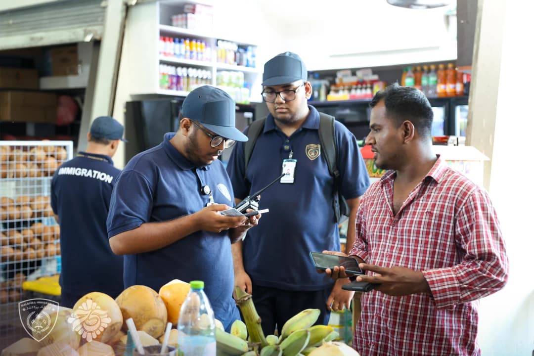 "ރަށު މާރުކޭޓު" ސަރަހައްދުން ސަތުތިރީސް ބިދޭސީން ހައްޔަރުކޮށްފި