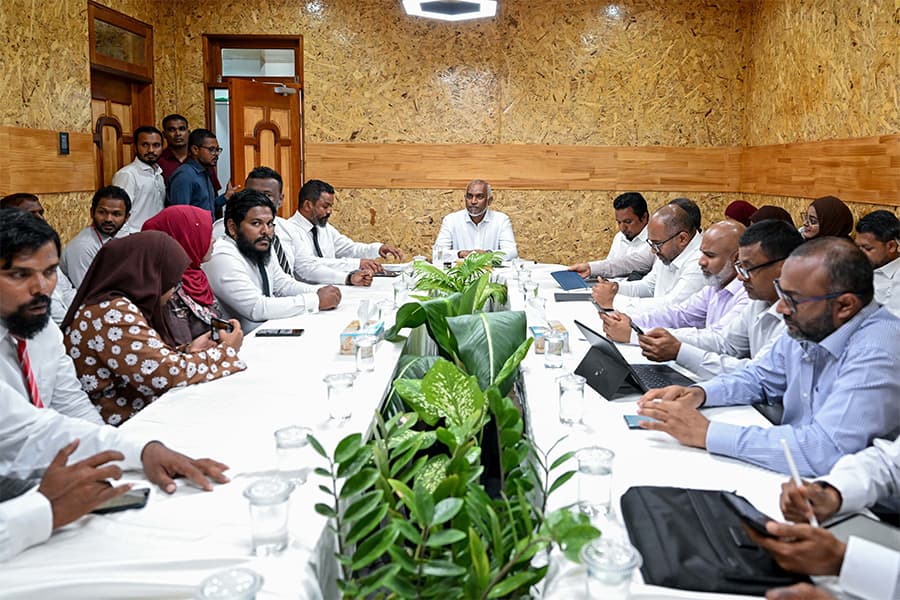 ރައީސް މުޢިއްޒު، އއ. މަތިވެރީ ކައުންސިލާ ބައްދަލުކުރައްވައި
