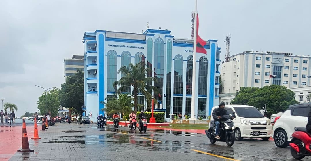މާލެ: ފަސް ސަތޭކެ ހަތްދިހަހަތް ފަހަރު ބަލައި ފާސްކޮށްފި