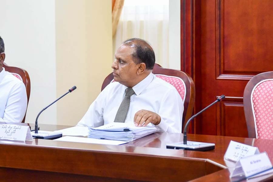 ޝަރުއީ ދާއިރާ ފެންނަނީ އެއްވެސް ބާރެއް ނެތް ބާޒެއްގެ ގޮތުގައި: ރިޒާ