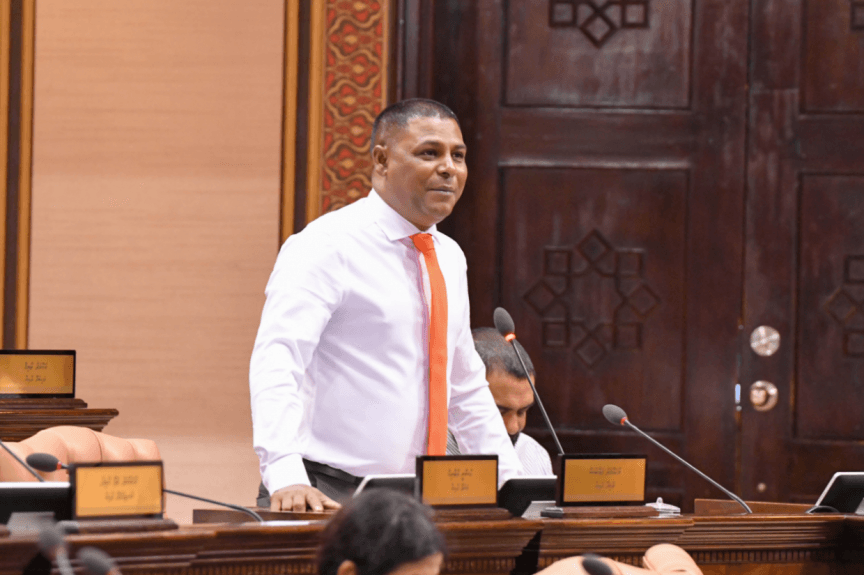 މިޔަރުގެ މަސްވެރިކަމާދެކޮޅަށް އައްބާސްގެ ގަރާރެއް