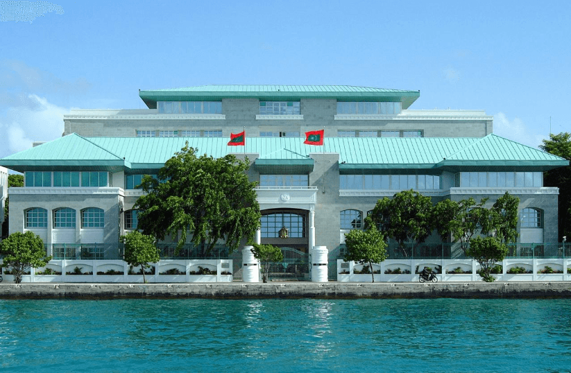 ބައިނަލްއަޤުވާމީ ހުރިހާ ވައިގެބަނދަރުތަކުގައި އީގޭޓްތައް ހަރުކުރަނީ