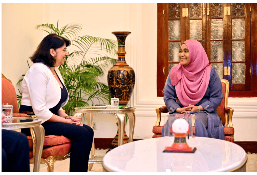 އިޙްތިރާމުގެ ޒިޔާރަތެއް ކުރައްވައިފި