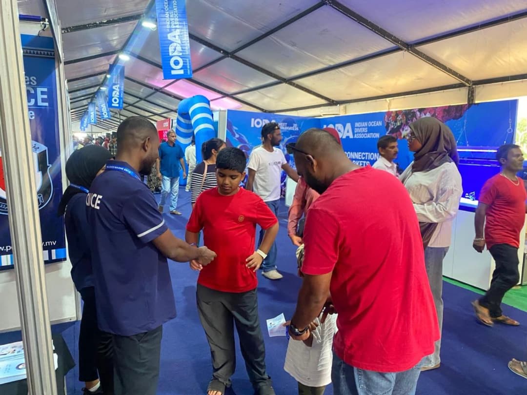 މޯލްޑިވްސް މެރިން އެކްސްޕޯގައި މެރިން ޕޮލިސް