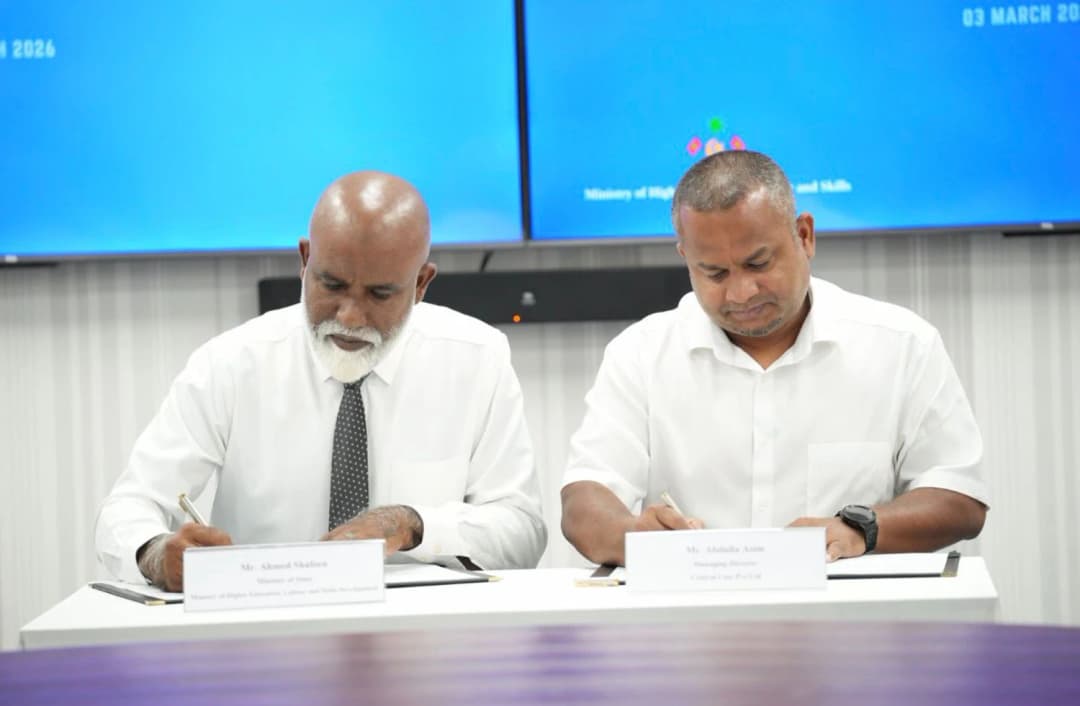އިންމާދުއާއި، ހުޅުދުށްފާރުގައި މުހިންމު ފެސިލިޓީތަކެއް