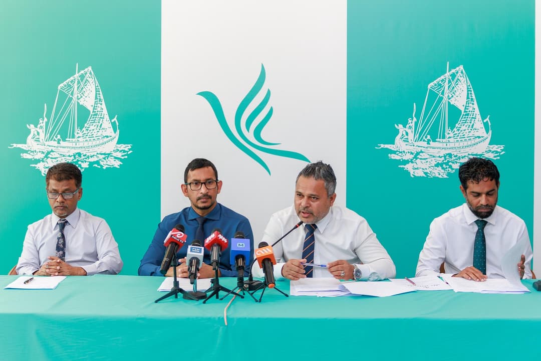 ދީނަށް ފުރައްސާރަ ކުރާމީހަކު ތާއީދު ކުރުން ޕީއެންސީއާ ގުޅުމެއްނެތް