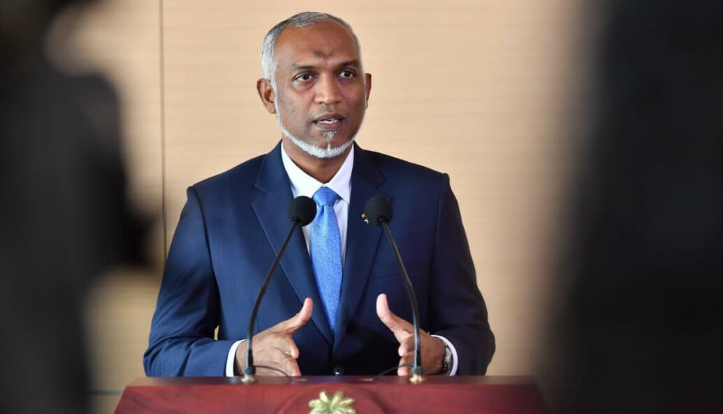ޢީދު ބައްދަލުކުރިއިރު އުންމަތްވަނީ ނުތަނަވަސްކަމެއްގެ ތެރޭގައި: ރައީސް