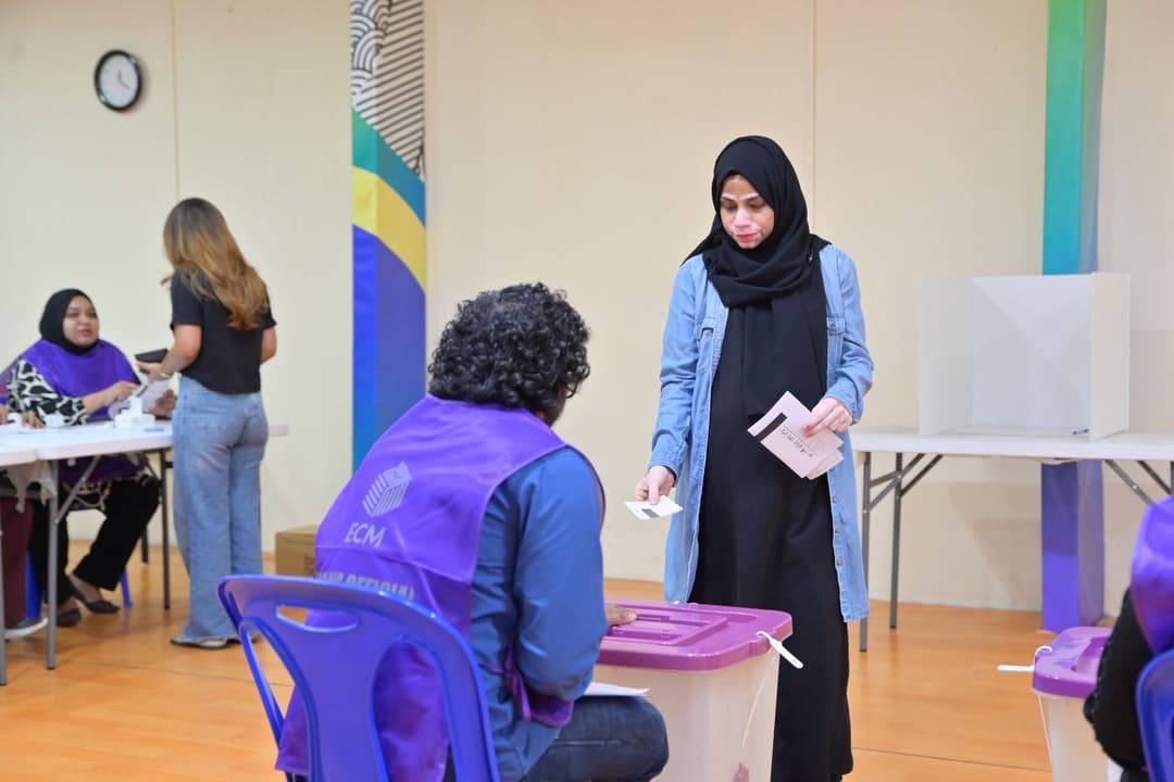 އިންތިޚާބު: ހޫނުގެ ސަބަބުން ބައެއް މީހުން އަނބުރައިގަތް: އީސީ
