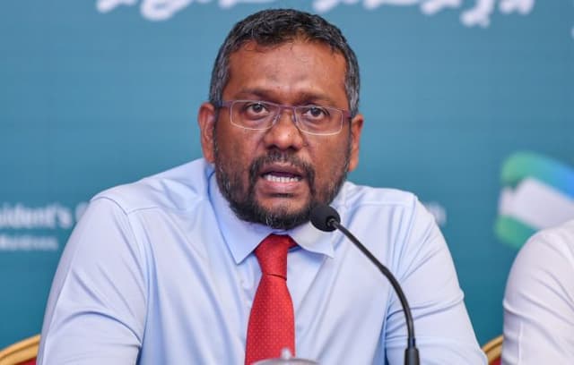މިއީ އިދިކޮޅު ލީޑަރުން ނުކުމެ ގައުމު ސަލާމަތް ކުރަންވީ ވަގުތު