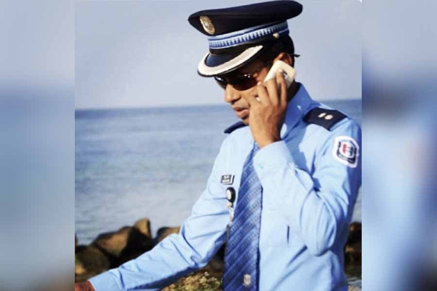 ނޫސްވެރިނާ ގާތްގުޅުމެއް ބޭއްވި ޝިޔާމަށް ވަޒީފާ ދޭން ހުކުމްކޮށްފި