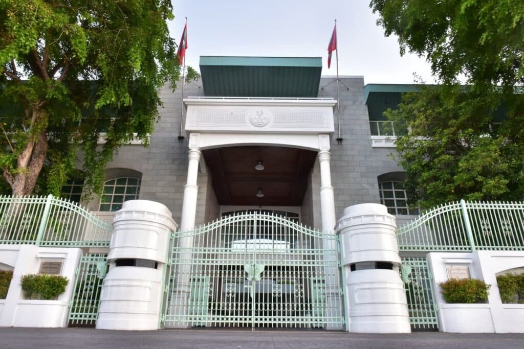 ނަންބަރު ލިސްޓަށް ރައީސް ބަދަލު ގެންނަވައިފި