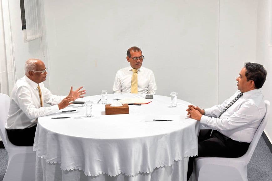 ނޫސްވެރީން ދޫނުކުރާހާ ހިނދަކު ދުލެއް ނުދޭނަން: ރައީސް ނަޝީދު