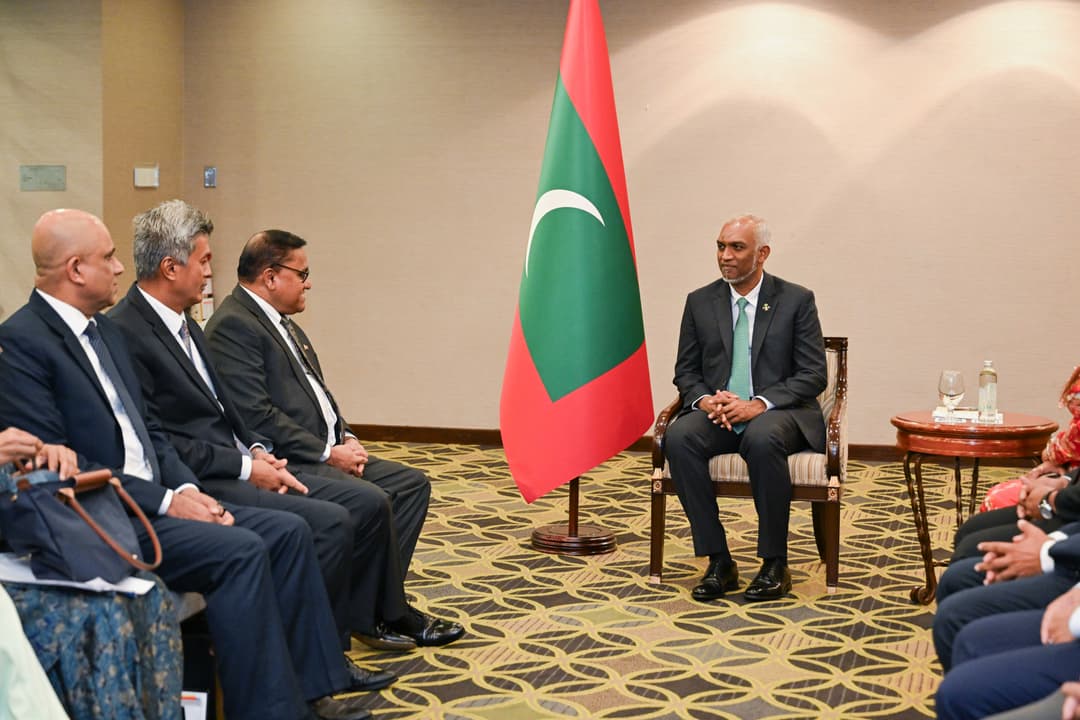 ސްރީލަންކާގެ މިނިސްޓަރ އޮފް ފޮރިން އެފެއާޒް ރައީސްގެ އަރިހަށް އިޙްތިރާމްގެ ޒިޔާރަތެއް ކުރައްވައިފި