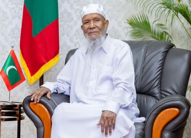 ފަޟީލަތުއްޝައިޚް އިސްމާޢީލް މުޙައްމަދު އަވަހާރަވެއްޖެ