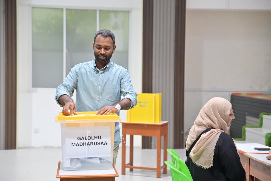 ރައީސް ނަޝީދަށް މީކާއިލް މަރުޙަބާ ވިދާޅުވެއްޖެ
