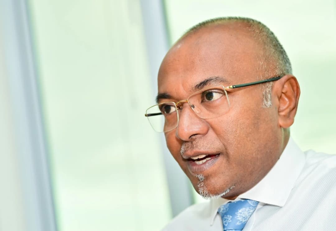 ބޮޑުބަދަލު އޮފީސް އުފައްދައި، ޑީޖީއަކަށް ޙަސަން ލަތީފް