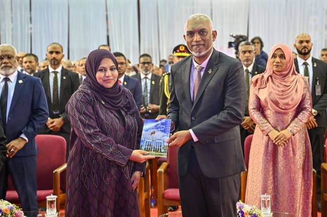 މެދުކެނޑުމަކަށްފަހު "ފަތްތޫރަ" ނެރެން ފަށައިފި