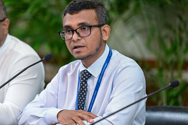 ބޭރުފައިސާ މާރުކުރާ ނިސްބަތް ސާޅީސް އިންސައްތައަށް އިތުރުކުރަން ނިންމައިފި