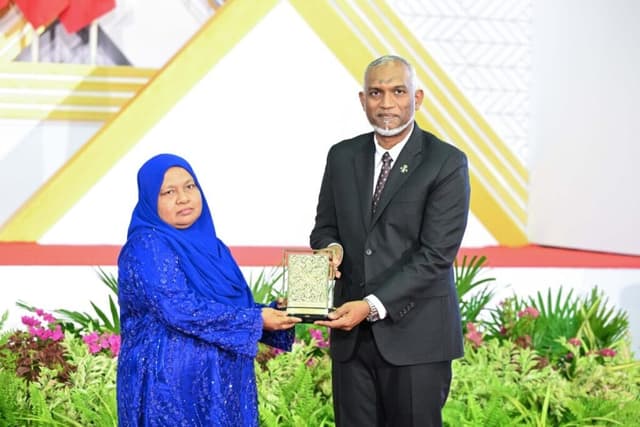 ދައުލަތަށް ޚިދުމަތް ކުރުމުގެ އިނާމު 66 ބޭފުޅަކަށް 