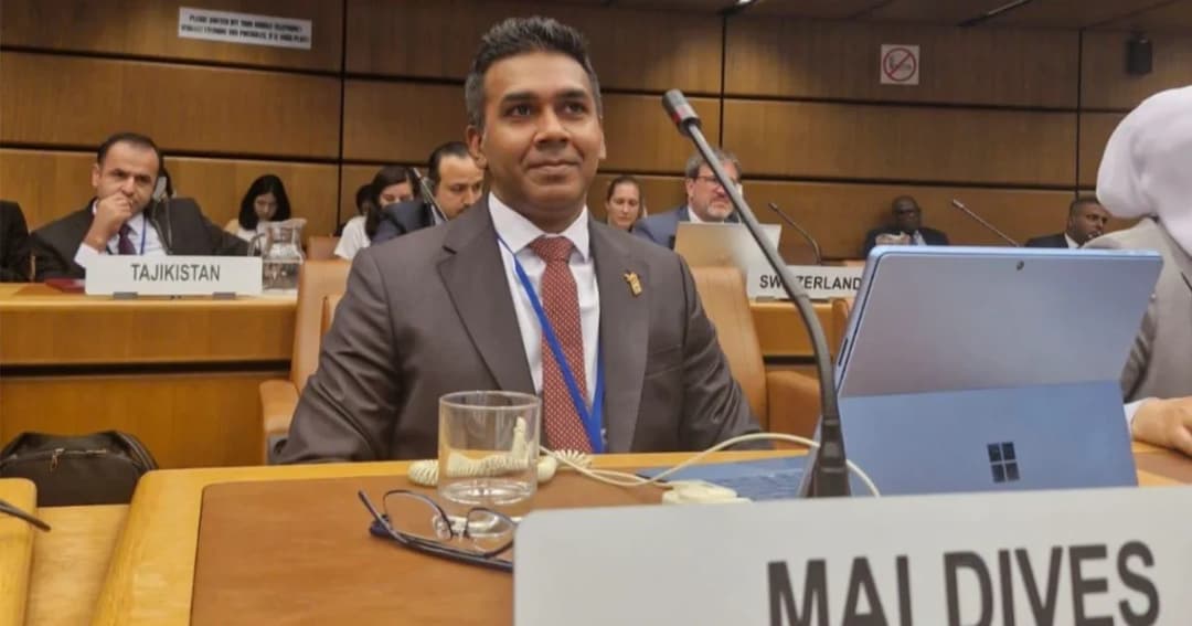 ސްޓޭޓު މިނިސްޓަރ ފައިރޫޝް އިސްތިއުފާ ދެއްވައިފި